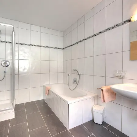 Apartment Strolz *